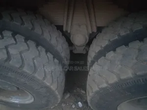 Dumptruck. 5m Bank