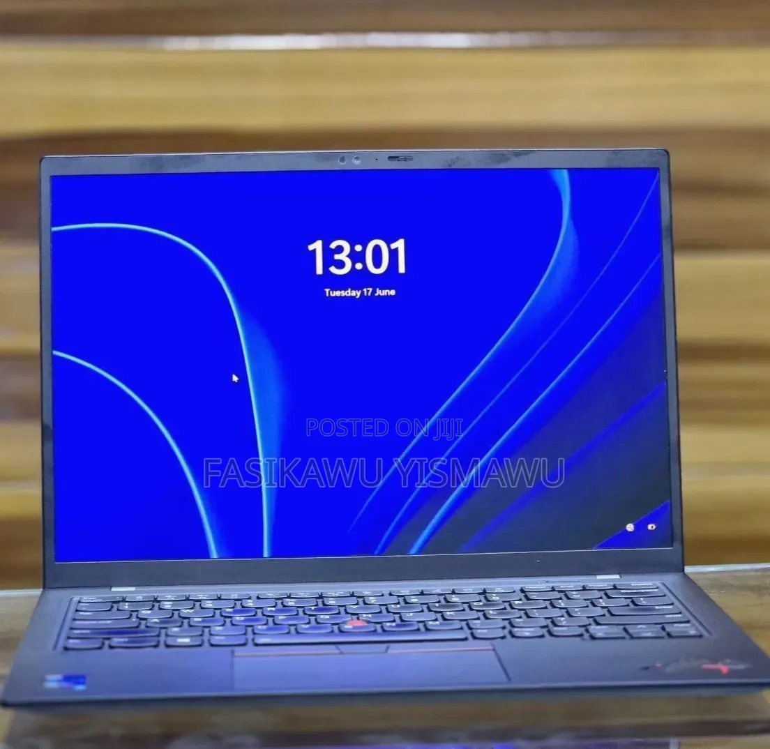 New Laptop Lenovo ThinkPad X1 Carbon 16GB Intel Core i7 SSD 512GB