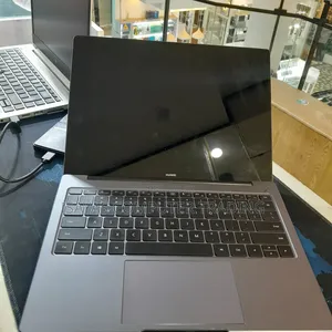 New Laptop Huawei MateBook 13 WRT-W19E 16GB Intel Core i7 SSD 512GB