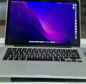 New Laptop Apple MacBook Pro 2019 8GB Intel Core i5 SSD 128GB
