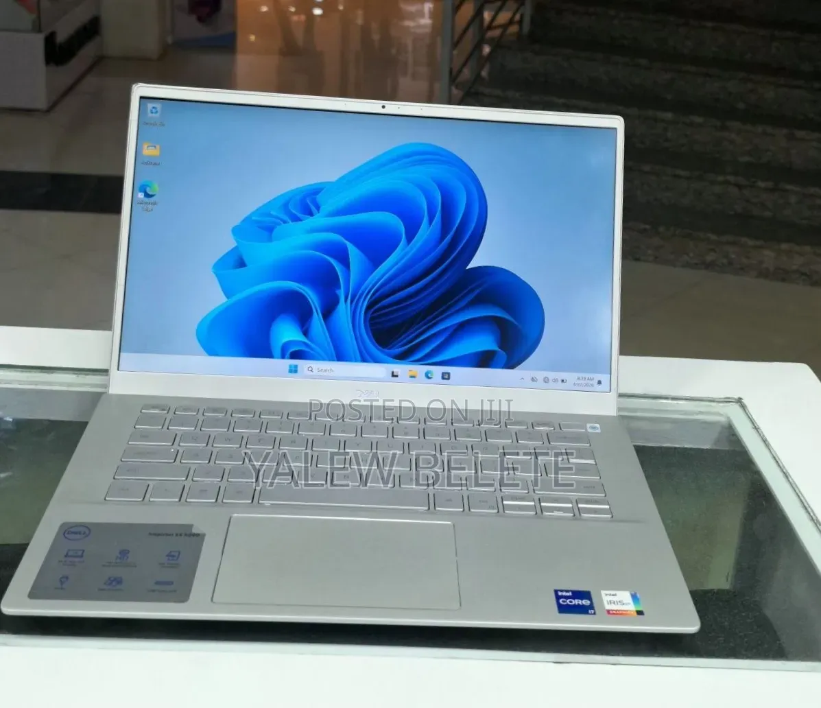 New Laptop Dell Inspiron 15 8GB Intel Core i7 SSD 128GB