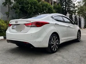 Hyundai Elantra 2015 White