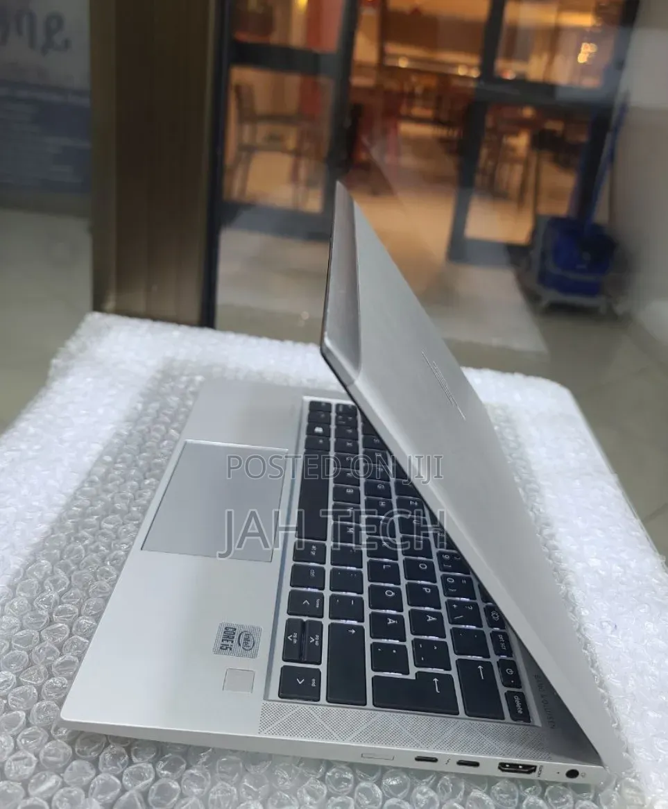 New Laptop HP EliteBook 840 G7 8GB Intel Core i5 SSD 512GB