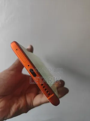 Vivo X80 256 GB Red
