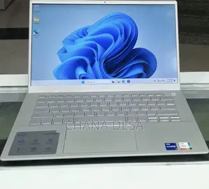 New Laptop Dell Inspiron 14 8GB Intel Core i7 SSD 512GB