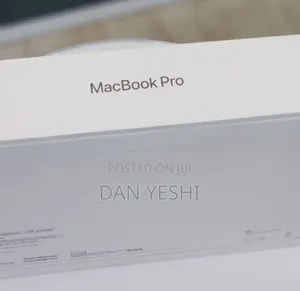 New Laptop Apple MacBook Pro 16GB Apple M5 SSD 1T