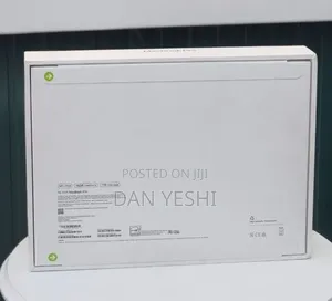 New Laptop Apple MacBook Pro 16GB Apple M5 SSD 1T