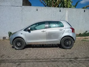 Toyota Yaris 2006 Silver