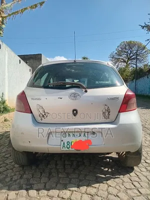 Toyota Yaris 2006 Silver