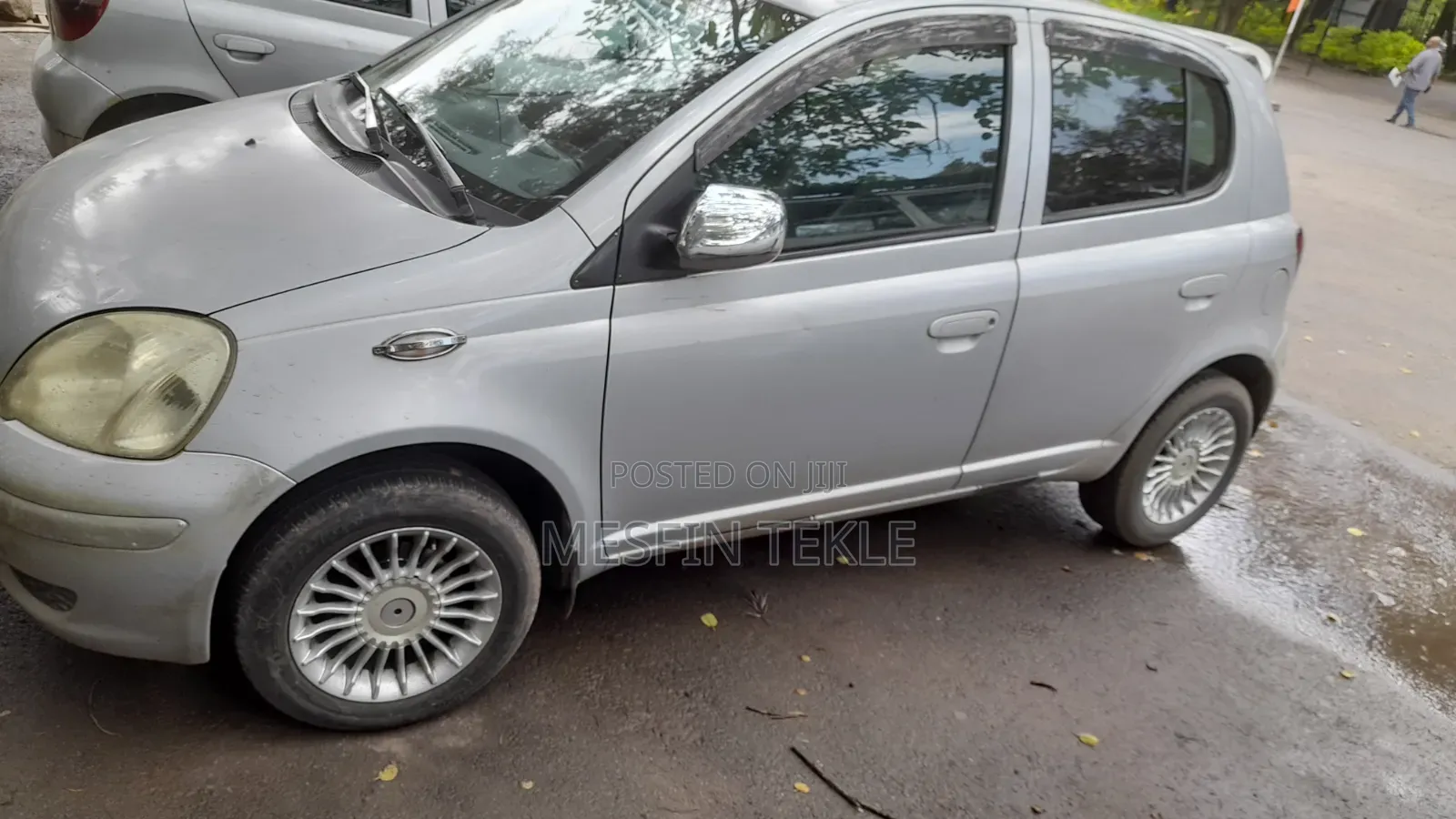 Toyota Vitz 1.3 AWD 5dr 2004 Silver