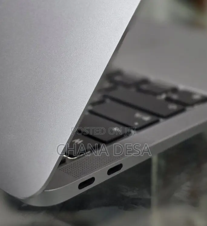 New Laptop Apple MacBook Air 2020 M1 16GB Apple M1 SSD 256GB