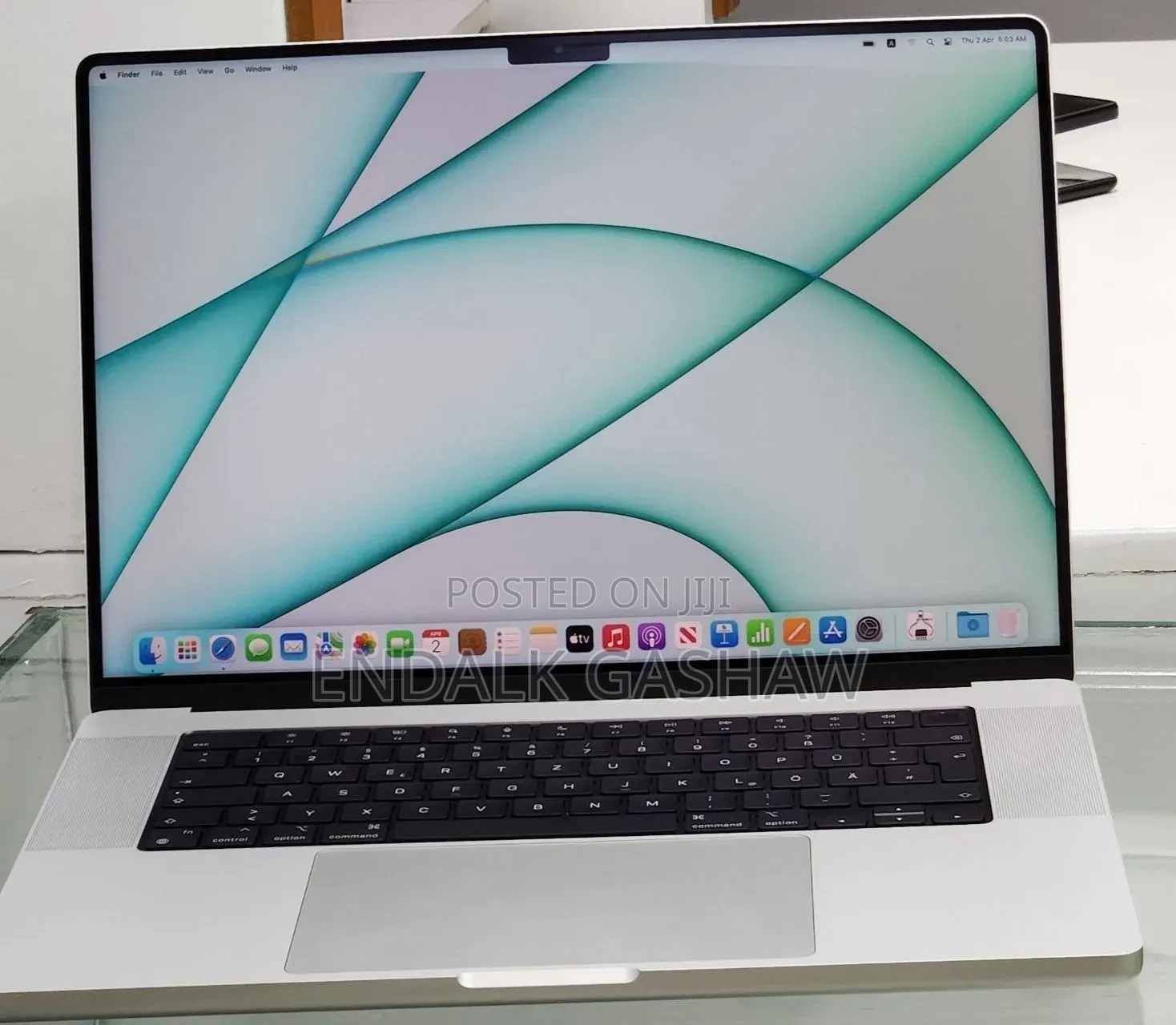 New Laptop Apple MacBook Pro 2015 16GB Intel Core i7 SSD 512GB