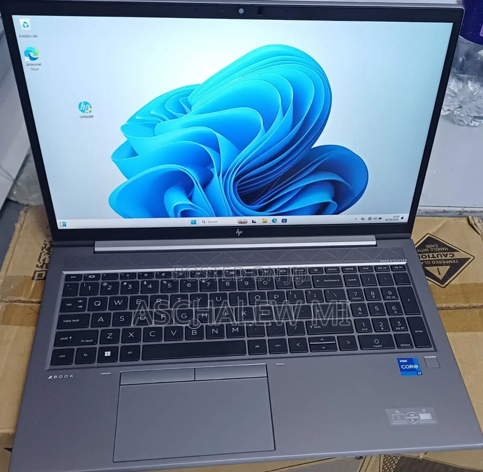 New Laptop HP ZBook 15 16GB Intel Core i7 SSD 512GB