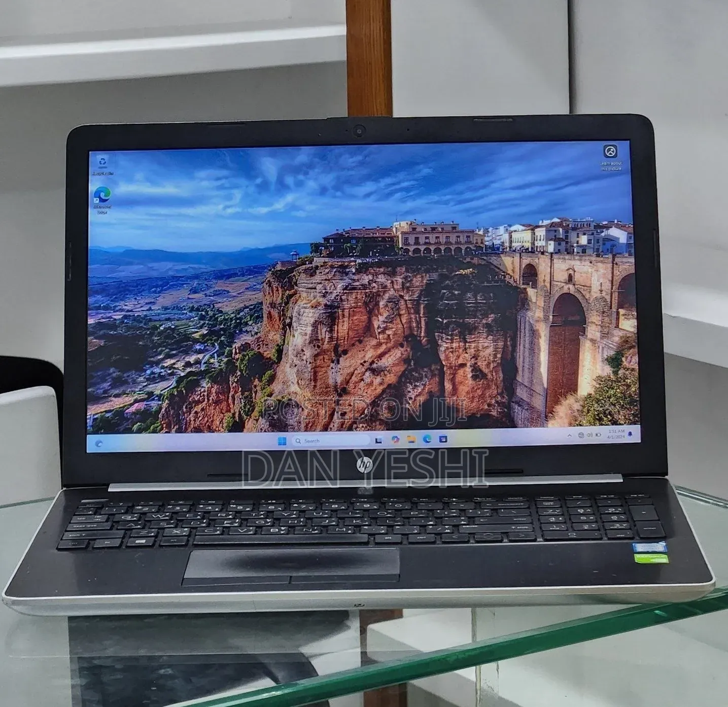 New Laptop HP Pavilion 15 8GB Intel Core i7 SSD 1T