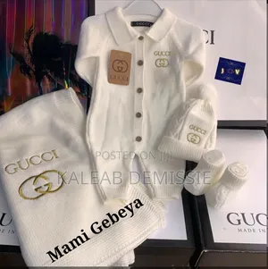 4in1chanel ልብስ