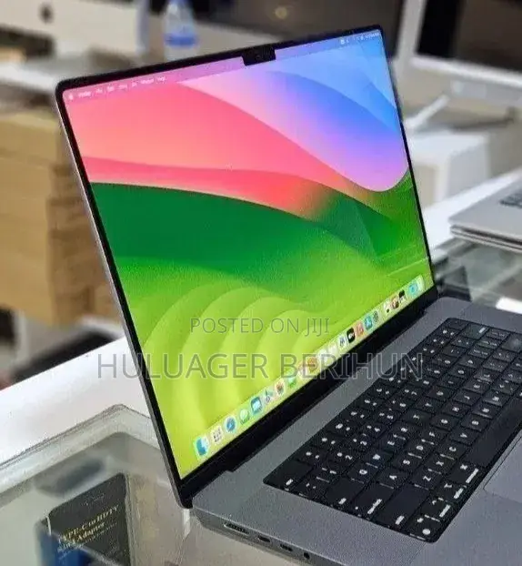 New Laptop Apple MacBook Pro 2021 M1 32GB Apple M1 SSD 1T