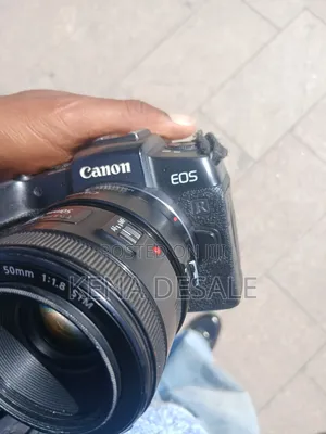 Canon Camerarp With Adepter and Fixed Lens 50mm 1.8 Ef