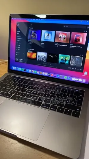 Laptop Apple MacBook Pro 2021 M1 16GB Apple M1 SSD 512GB