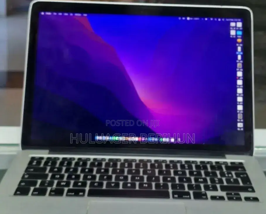 New Laptop Apple MacBook Pro 2015 8GB Intel Core i5 SSD 128GB