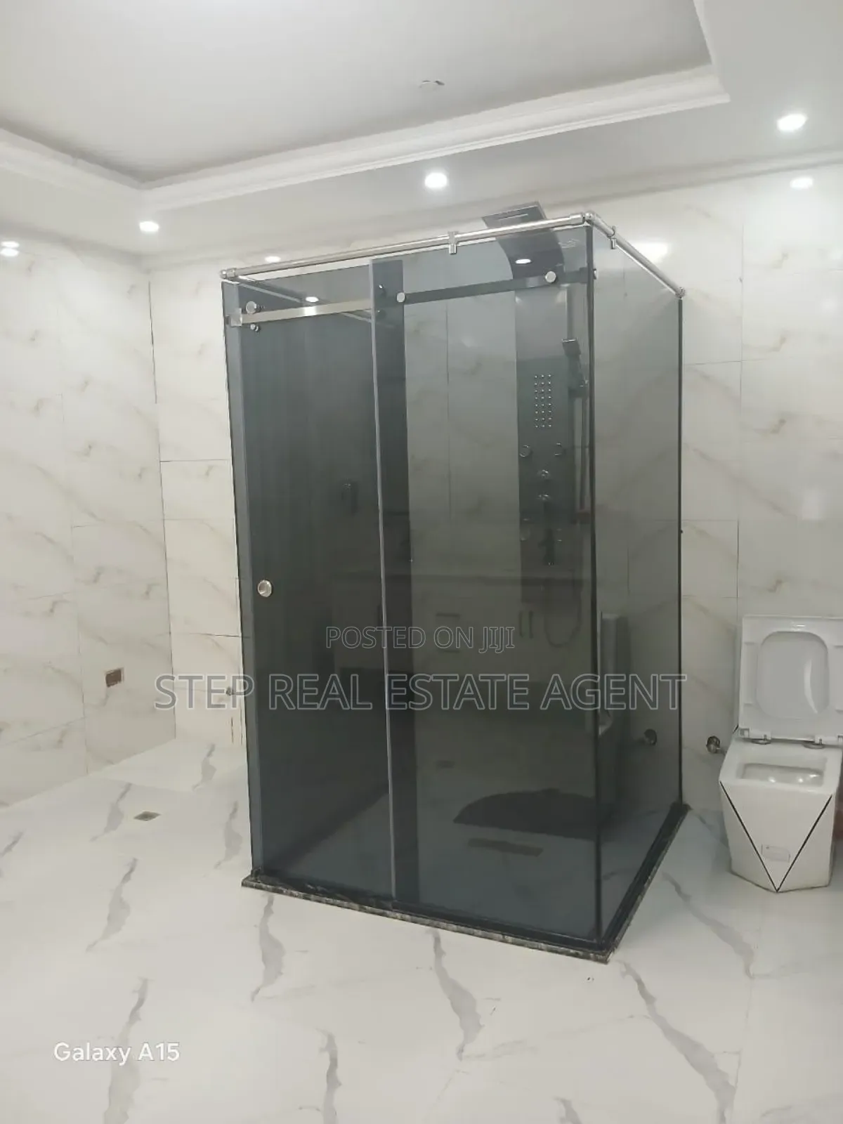 Furnished 7bdrm House in Bole for rent