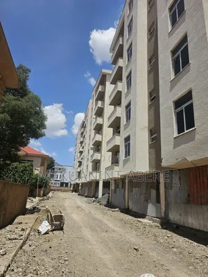 3bdrm Apartment in አምደሁን ሪልእስቴት, Nifas Silk-Lafto for sale