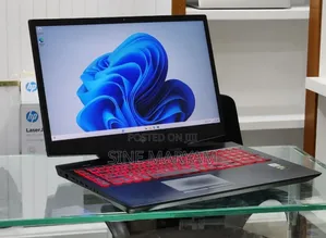 New Laptop HP Omen X 17t 16GB Intel Core i7 SSD 512GB