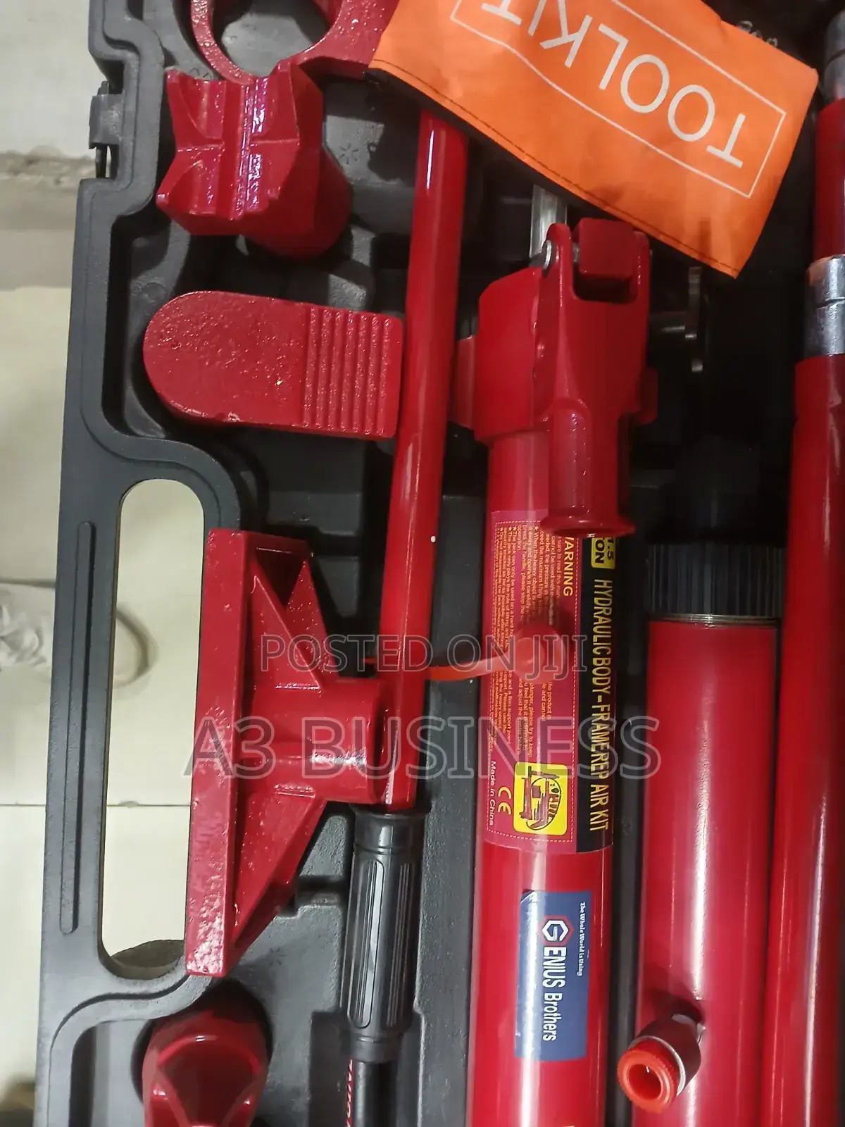 Hydraulic Porta Power Jack Kit የሃይድሮሊክ ቦዲና ቻንሲ ጥገና መሣሪያ