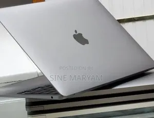 New Laptop Apple MacBook Air 2020 M1 8GB Apple M1 SSD 256GB