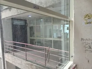 2bdrm Apartment in መሪ ሎቄ አያት አደባባይ, Bole for sale