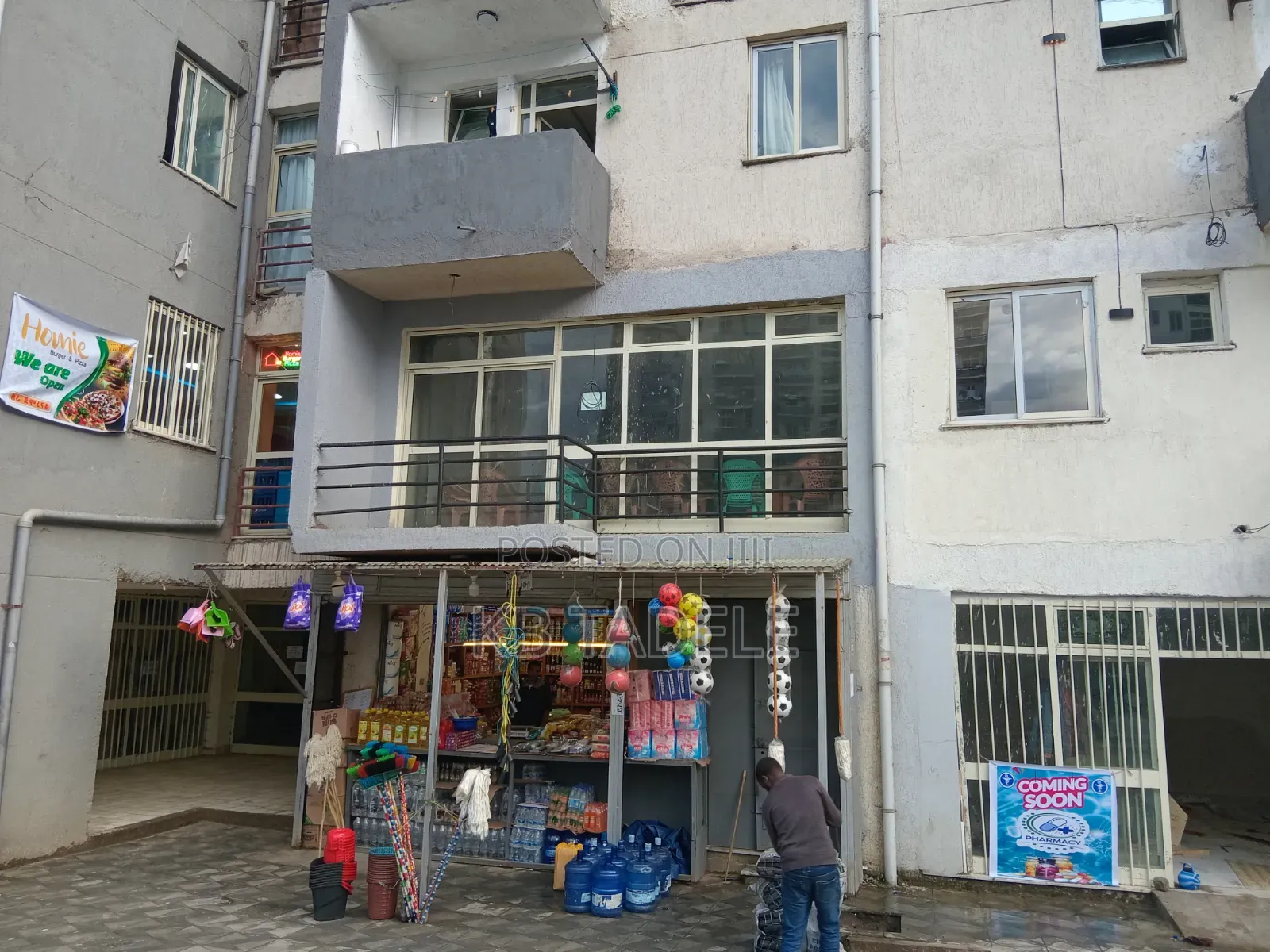 2bdrm Apartment in መሪ ሎቄ አያት አደባባይ, Bole for sale