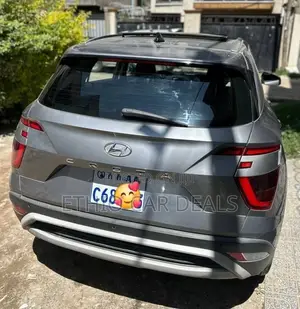 Hyundai Creta 2024 Silver