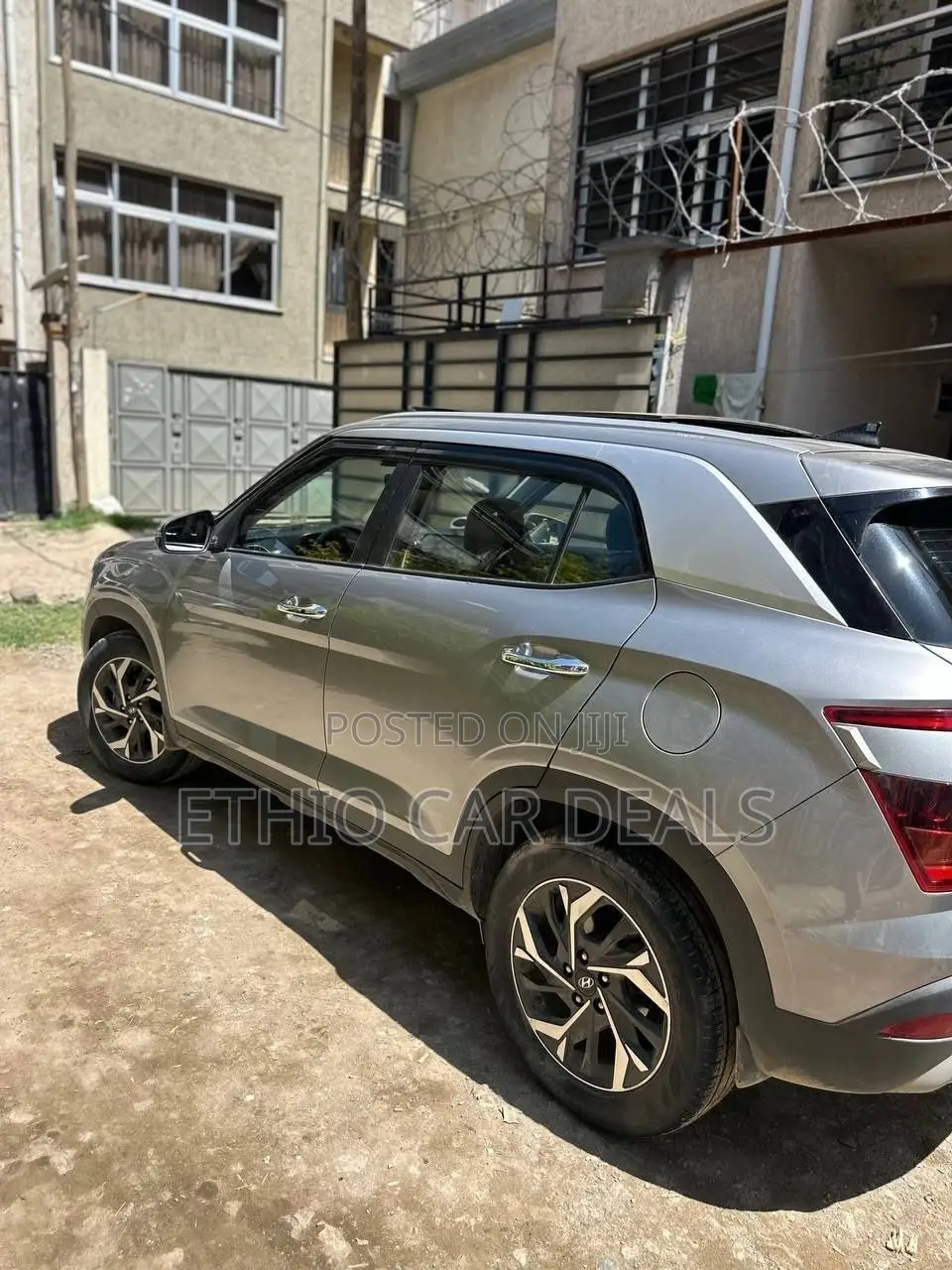 Hyundai Creta 2024 Silver