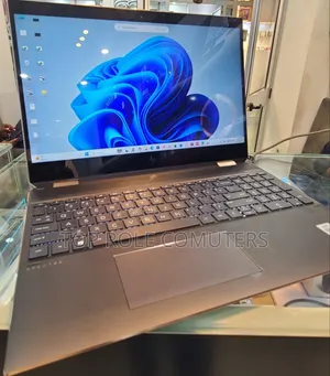 New Laptop HP Spectre 16GB Intel Core i7 SSD 512GB