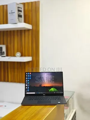 New Laptop Dell XPS 15 16GB Intel Core i9 SSD 512GB
