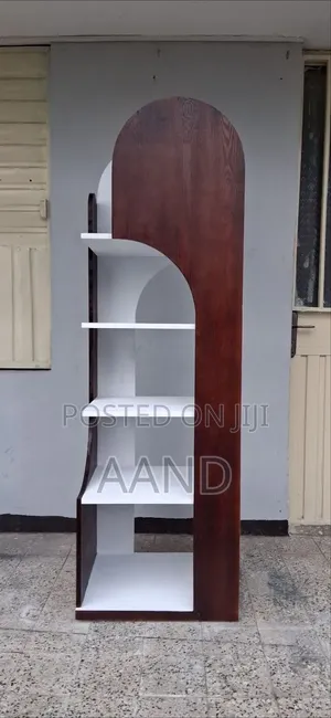 Modern Decorative Shelf / Bookcase