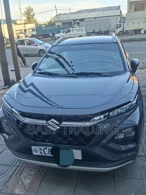 Suzuki Fronx 2025 Gray