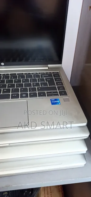 New Laptop HP EliteBook 840 G7 16GB Intel Core i5 SSD 512GB
