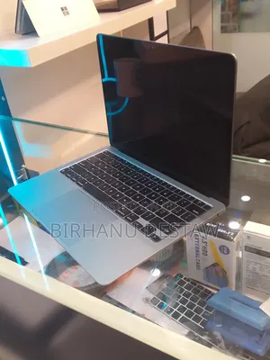 New Laptop Apple MacBook Air 2020 M1 16GB Apple M1 SSD 512GB