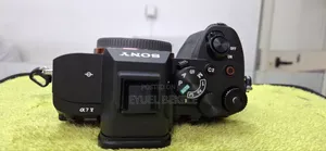 Sony Alpha 7v