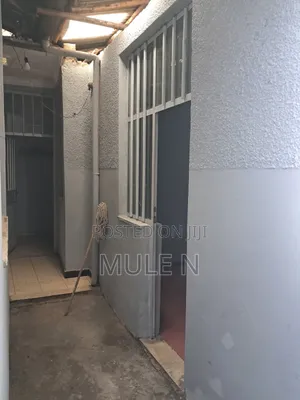 Furnished 4bdrm Villa in Sumit Sunrise, Bole for sale
