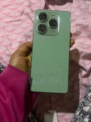 Tecno Spark 20 256 GB Green