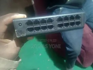 16 Port Dlink Switch