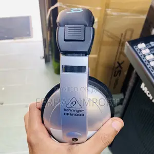 Behringer Hpm1000 Multi-Purpose Headphones.