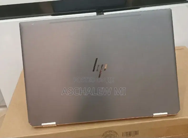 New Laptop HP Spectre X360 16GB Intel Core i7 SSD 512GB