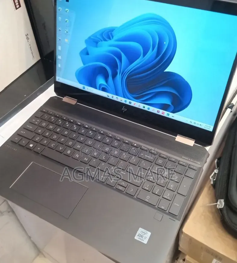 New Laptop HP Spectre X360 16GB Intel Core i7 SSD 512GB