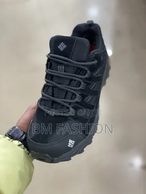 Columbia Men's Hiking Sneakers - Brand New