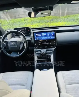 Toyota bZ4X 2023 White