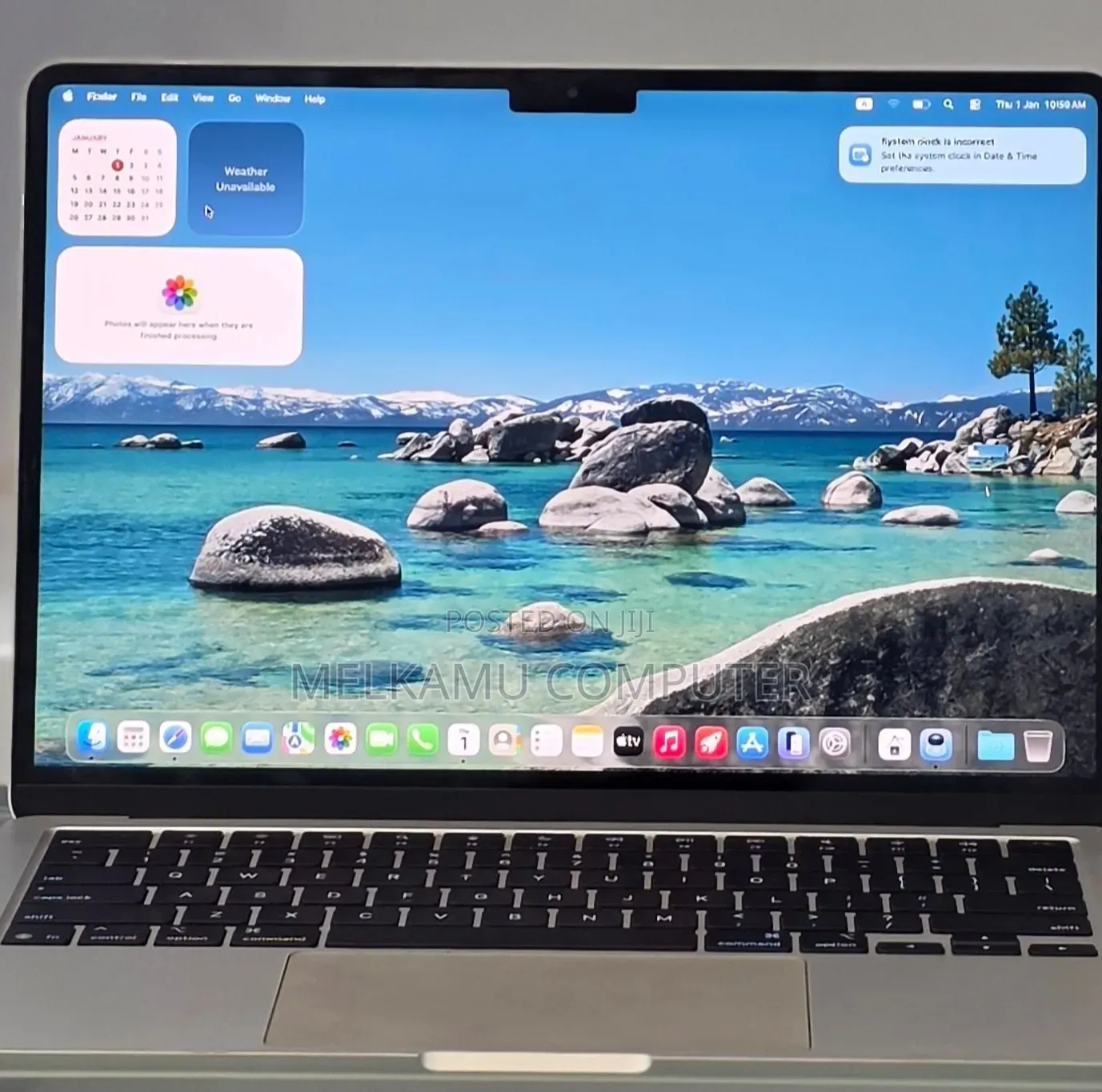 New Apple MacBook Air 2025 M4 13-inch 16GB Intel Core i7 SSD 256GB