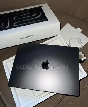 New Laptop Apple MacBook Air 2025 M4 13-inch 16GB Apple M4 SSD 256GB