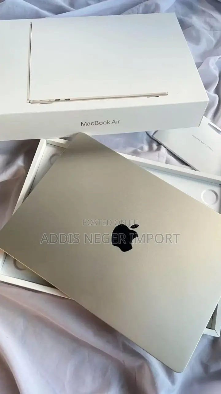 New Laptop Apple MacBook Air 2025 M4 13-inch 16GB Apple M4 SSD 256GB